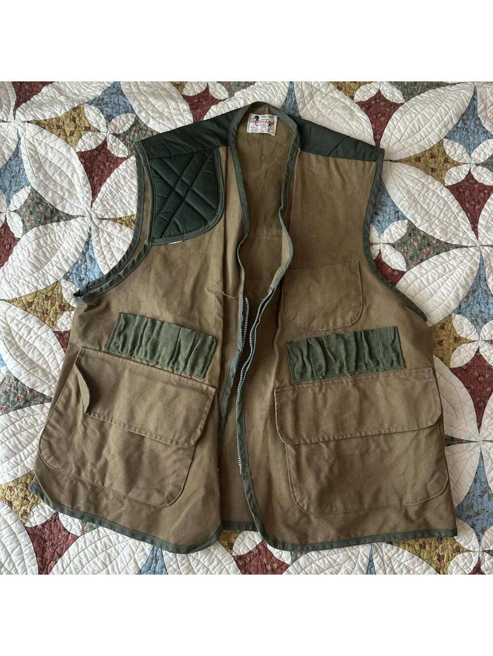 Vintage 60's Canvasback Men's Hunting Vest size L Outdoor Duck Unique